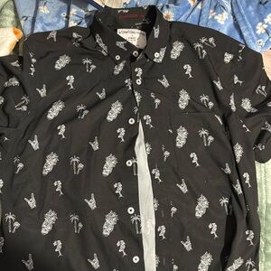 Men’s dress shirt worn a couple times no issues